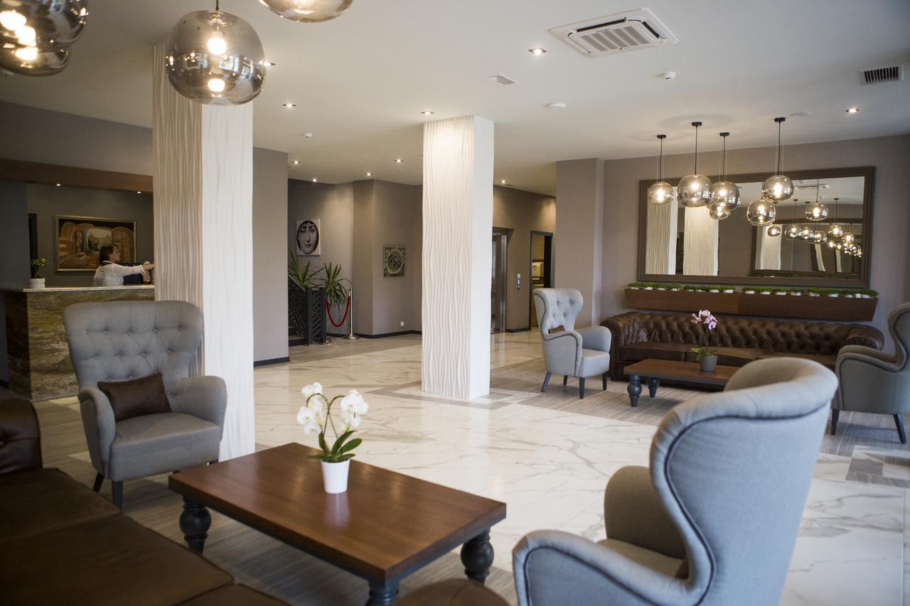 A Hoteli - Hotel Slatina Vrnjačka Banja Exteriör bild
