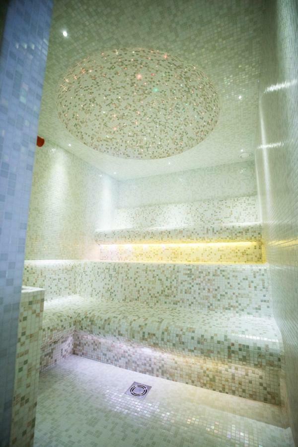 A Hoteli - Hotel Slatina Vrnjačka Banja Exteriör bild